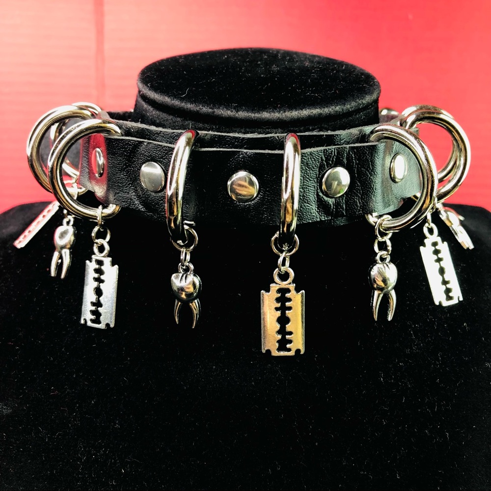 Chunky Tooth Teeth Razor Shape Charms Black Choker Collar Faux Leather punk goth